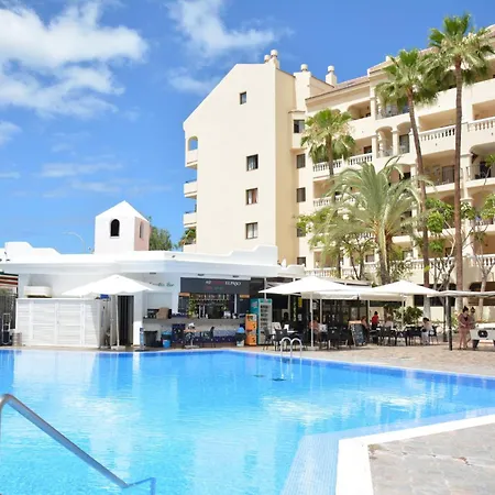 Communal Heated Pool *